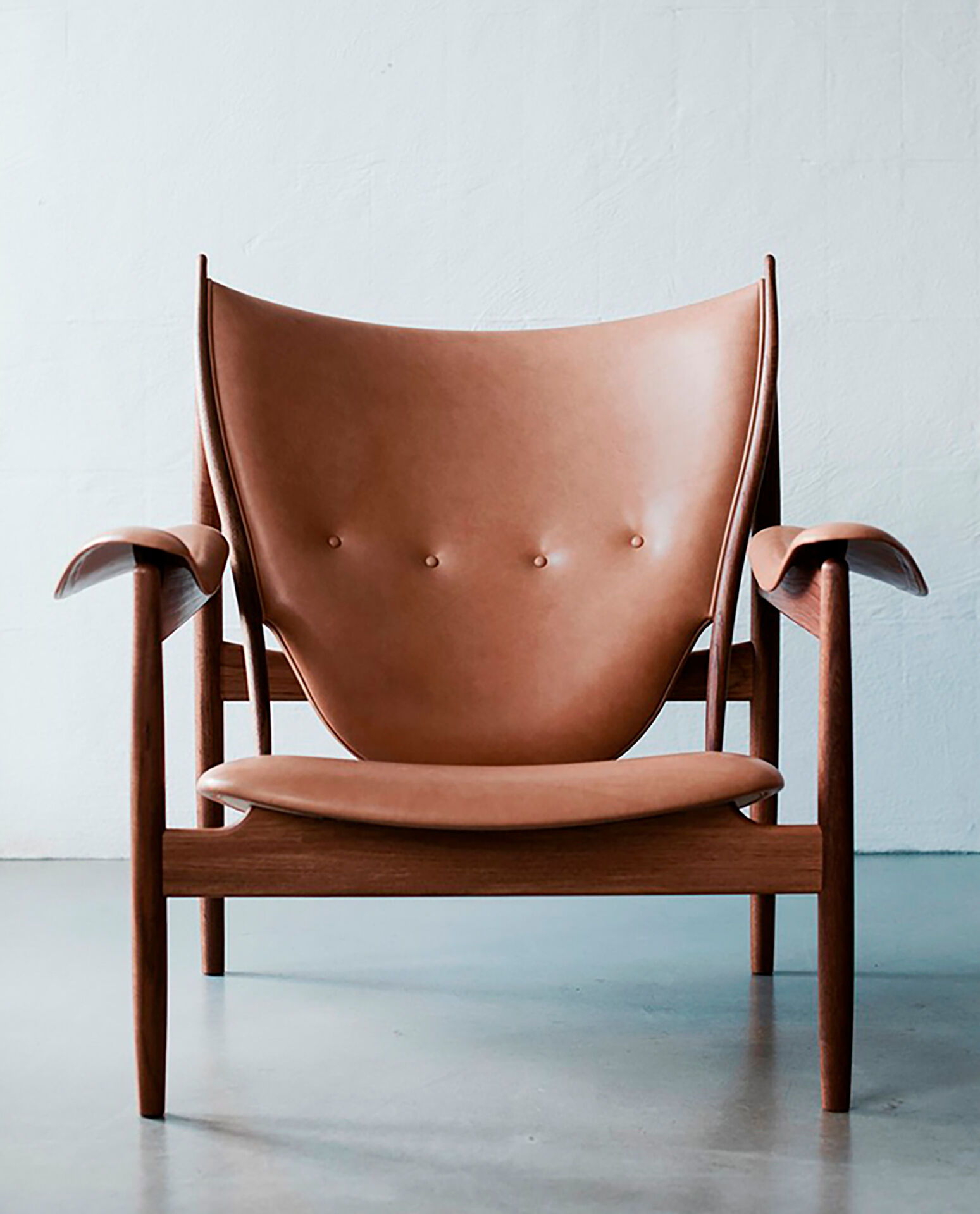 革の酋長椅子 革の酋長椅子